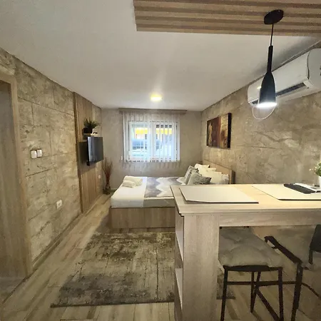 Entire Place In Zemun ベオグラード